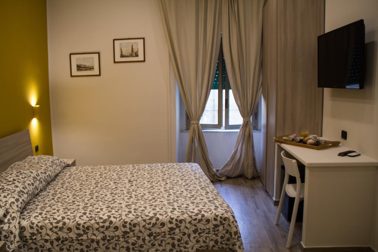 Bed and Breakfast Interno 10 Cavour Nápoles Exterior foto
